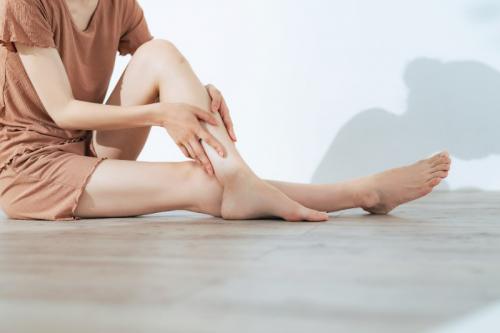 Différence de longueur entre les deux jambes, mon ostéopathe peut-il m'aider ?